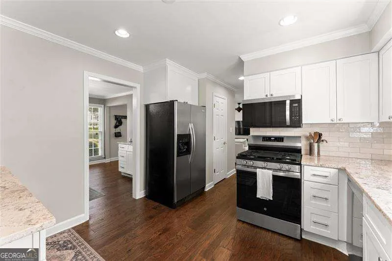 410 Wall ST Marietta, GA 30068