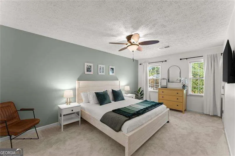 410 Wall ST Marietta, GA 30068