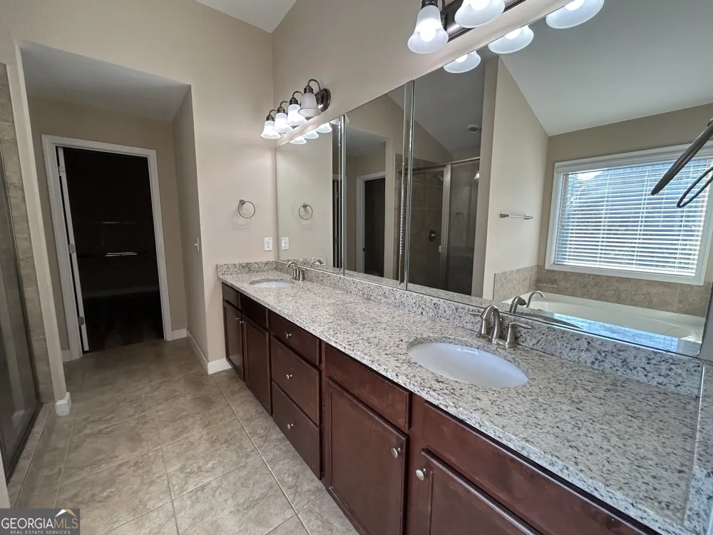 820 Stonekirk CT Alpharetta, GA 30004