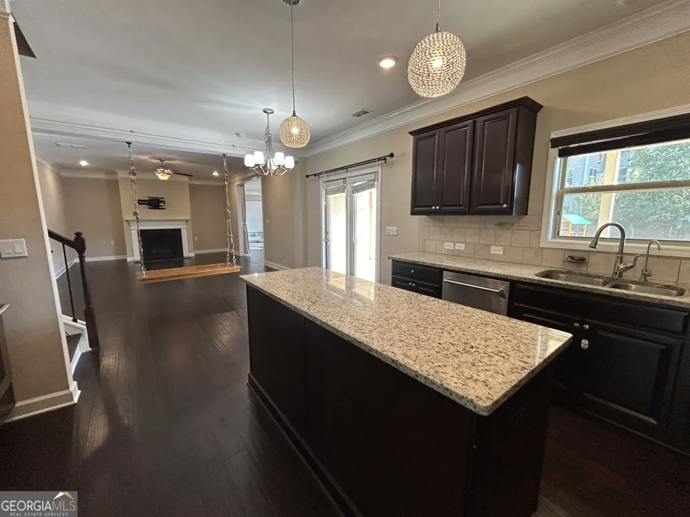 820 Stonekirk CT Alpharetta, GA 30004