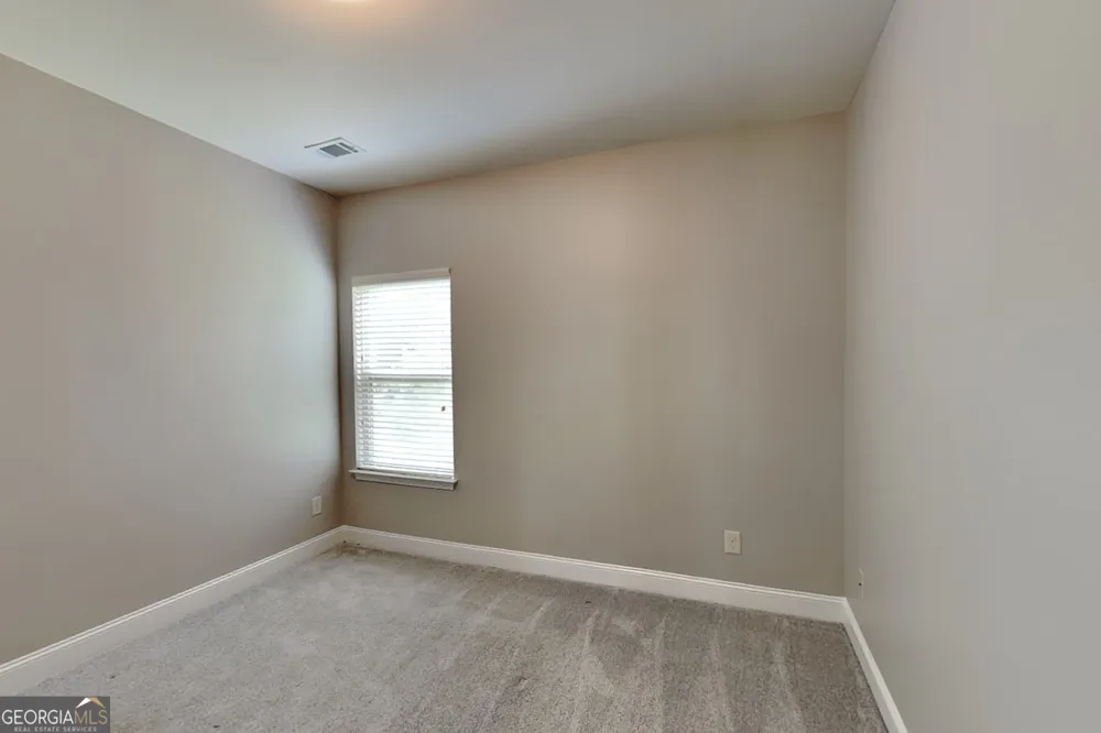 3126 Dolostone WAY Dacula, GA 30019