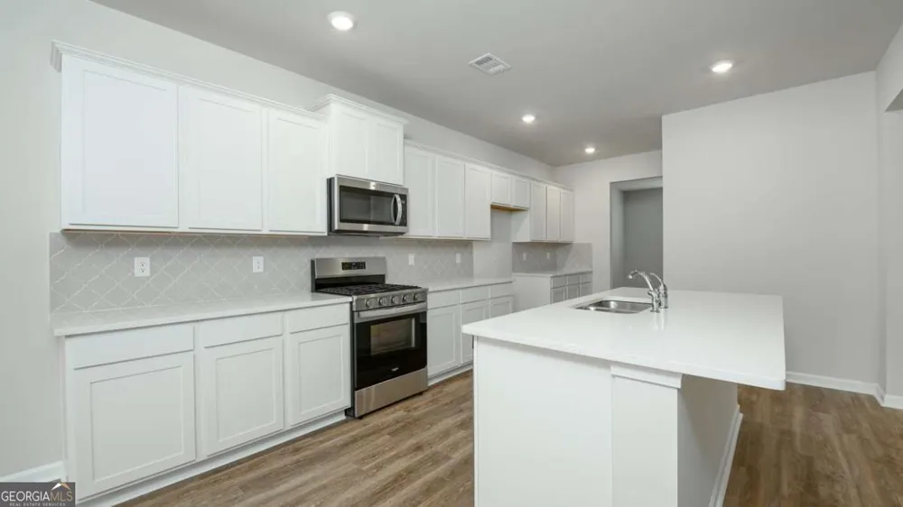 2241 Edgecombe LN Dacula, GA 30019