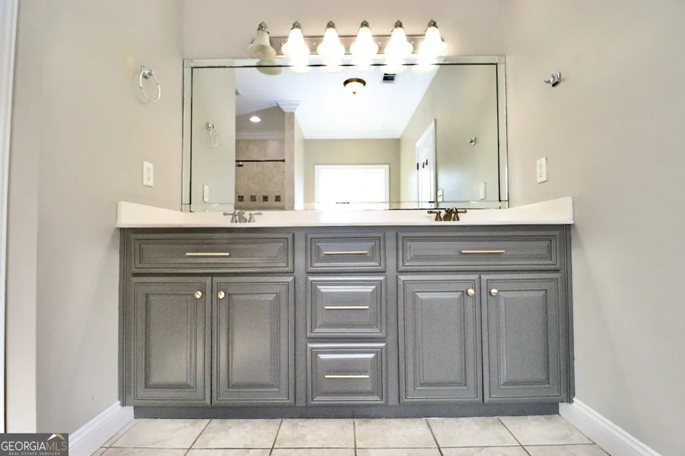 4752 San Saba DR Hahira, GA 31632