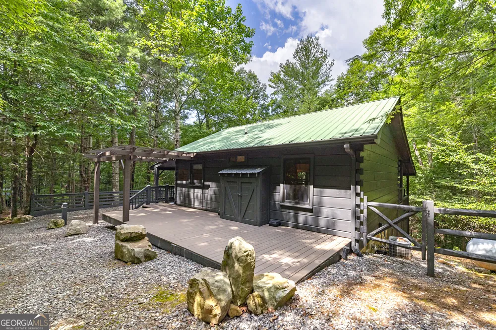 78 Tomahawk TRL Blue Ridge, GA 30513
