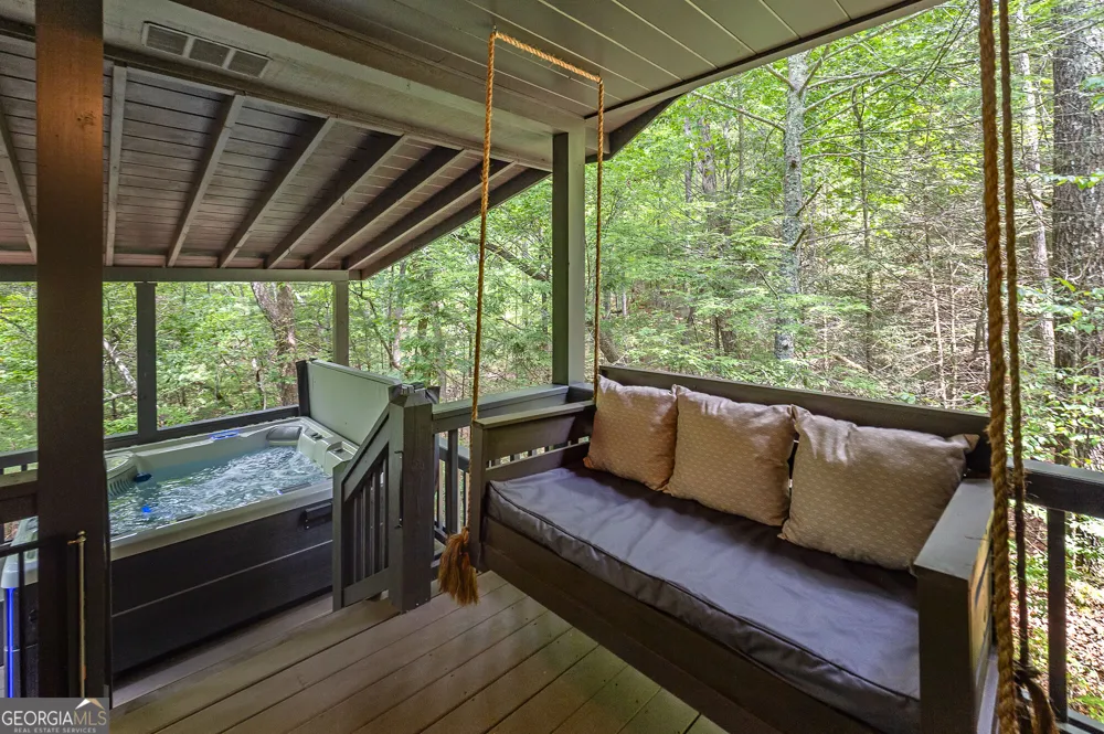 78 Tomahawk TRL Blue Ridge, GA 30513