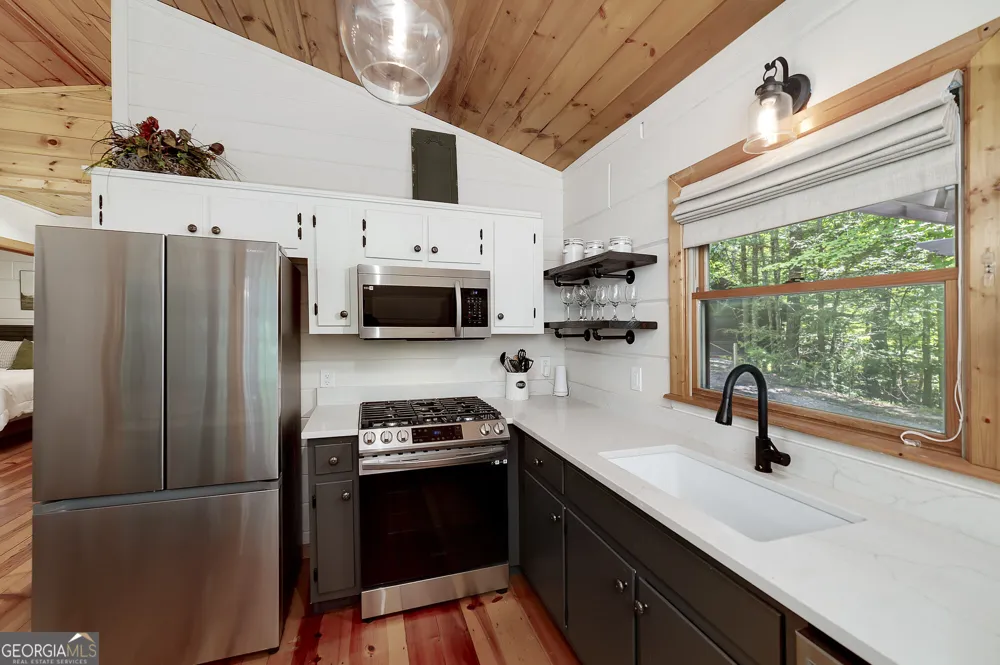 78 Tomahawk TRL Blue Ridge, GA 30513