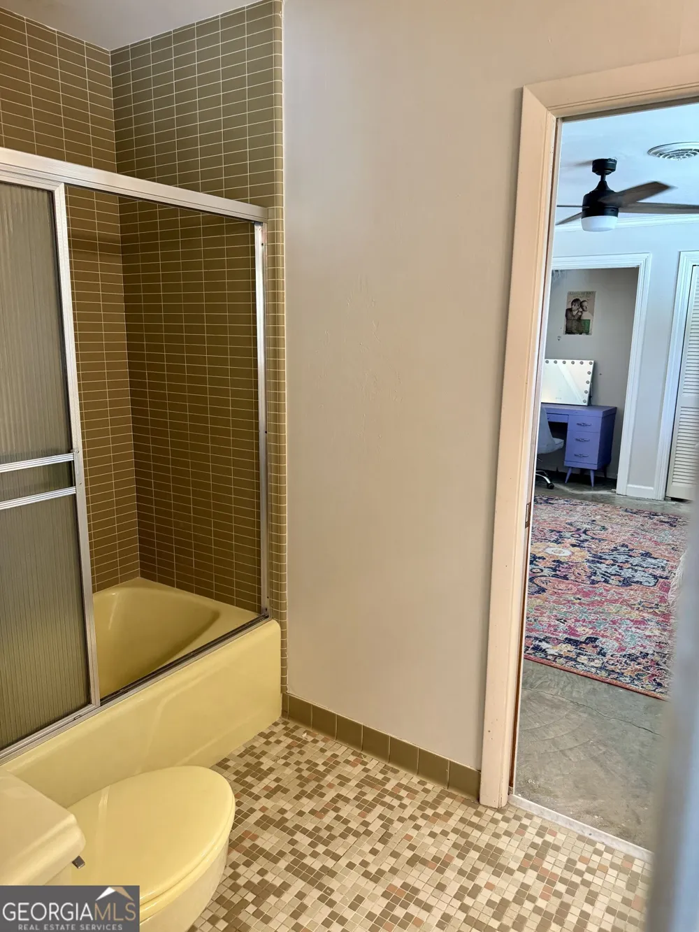 557 Walton CT Macon, GA 31204