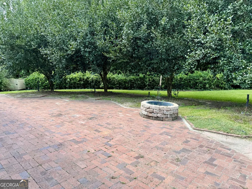 557 Walton CT Macon, GA 31204