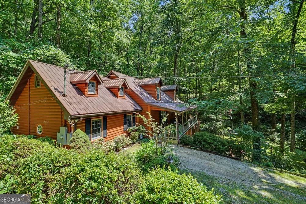75 Juniper TRL Clayton, GA 30525