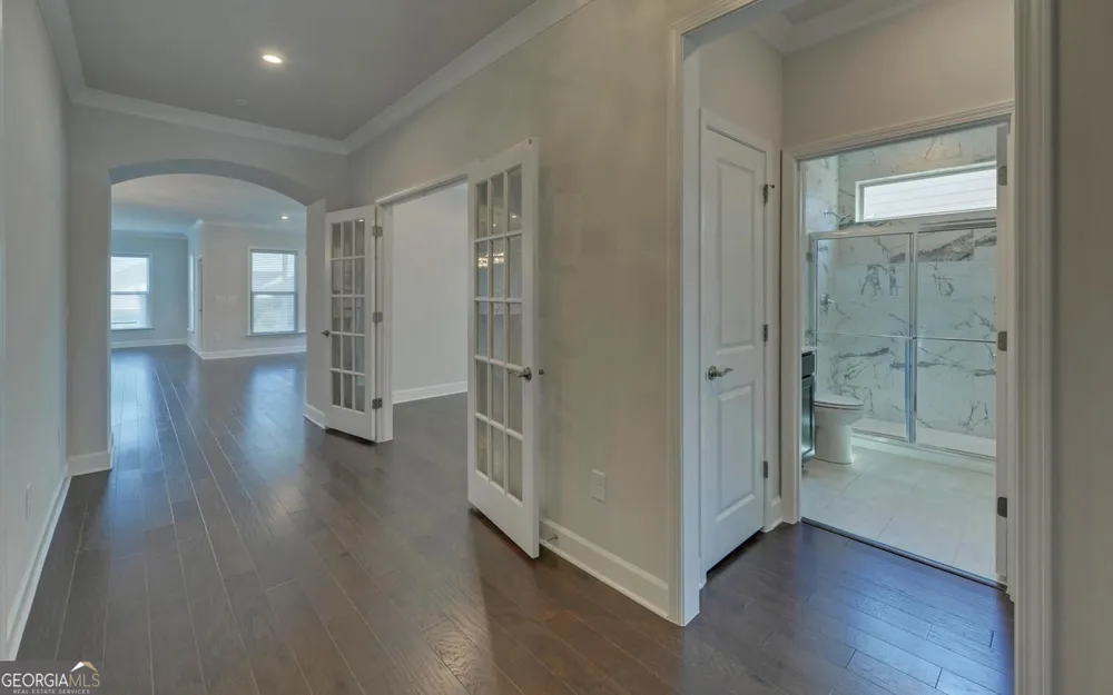 2457 Naples ST Hoschton, GA 30548