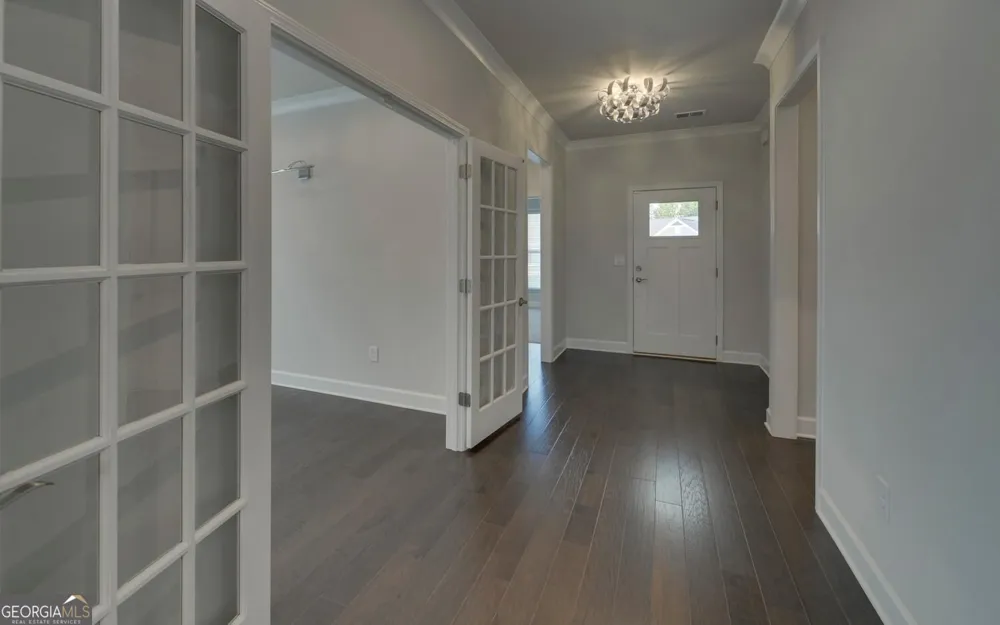 2457 Naples ST Hoschton, GA 30548