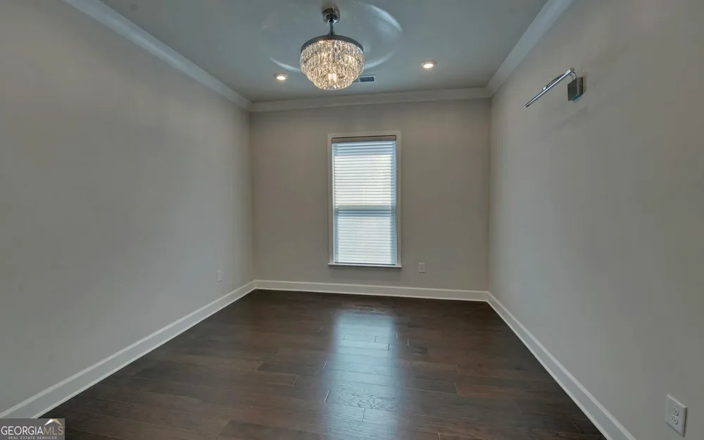 2457 Naples ST Hoschton, GA 30548