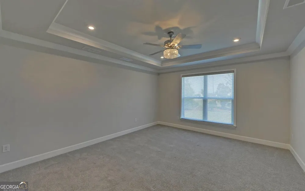 2457 Naples ST Hoschton, GA 30548