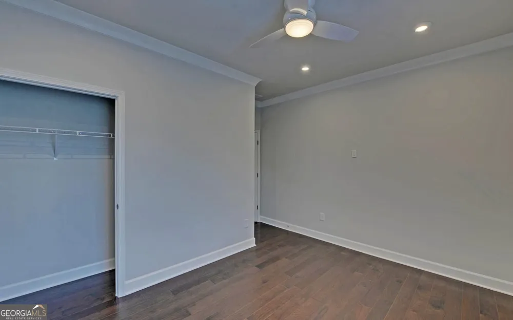 2457 Naples ST Hoschton, GA 30548