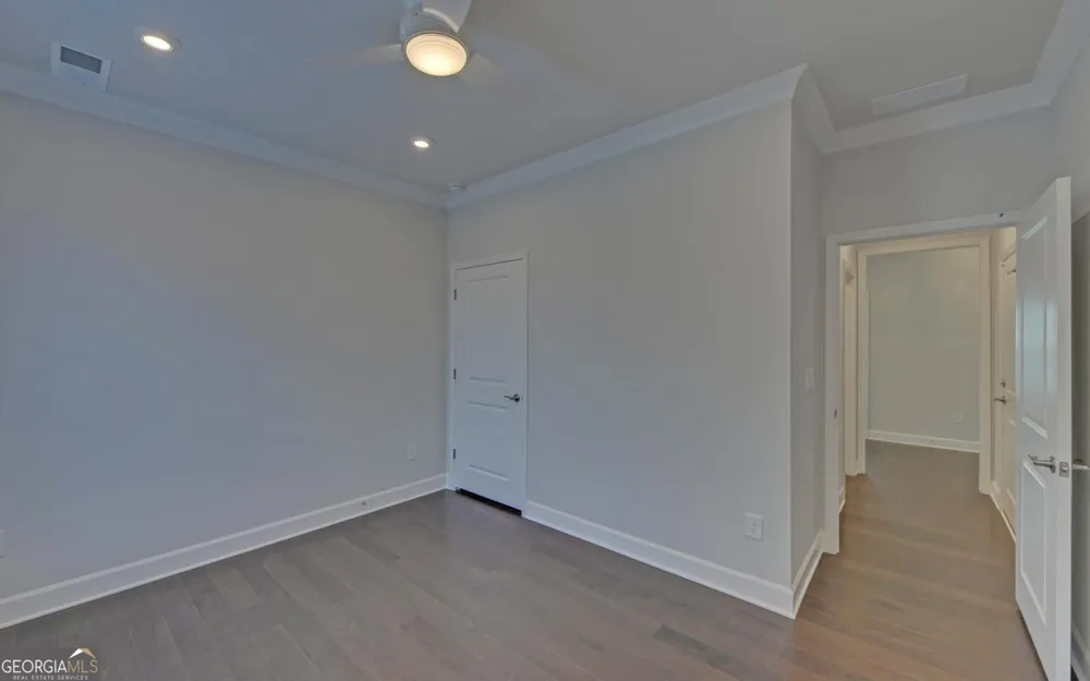 2457 Naples ST Hoschton, GA 30548
