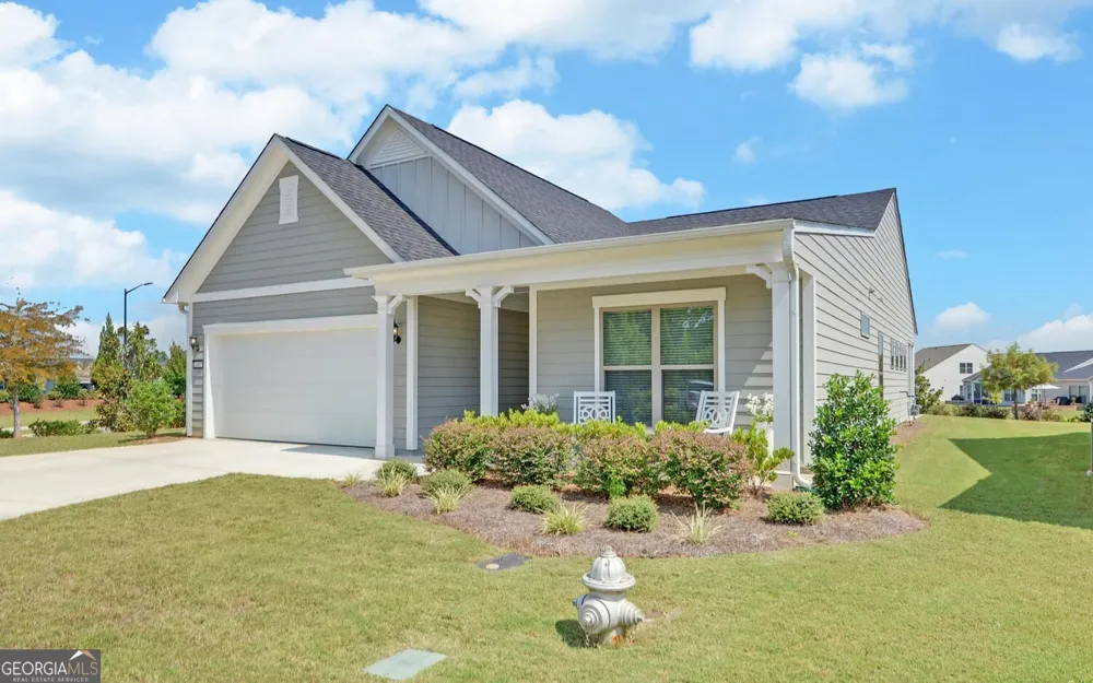 2457 Naples ST Hoschton, GA 30548