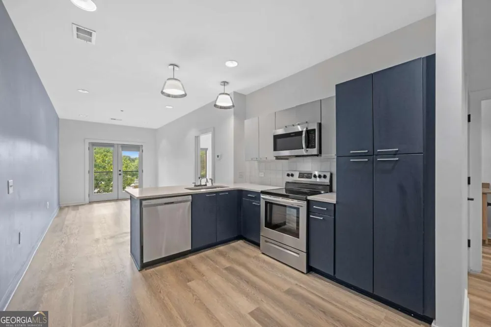512 Flat Shoals AVE SE Atlanta, GA 30316