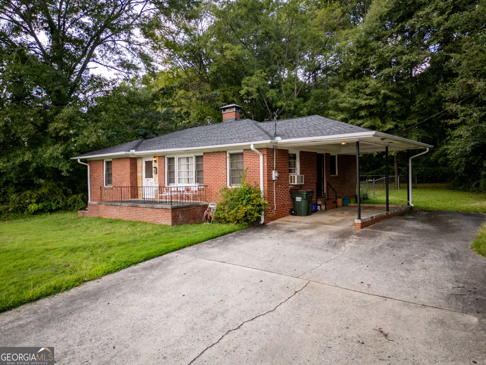 6136 Washington ST SW Covington, GA 30014