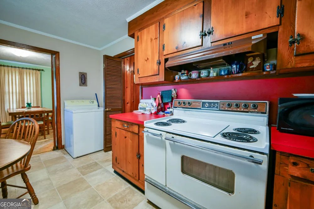 6136 Washington ST SW Covington, GA 30014