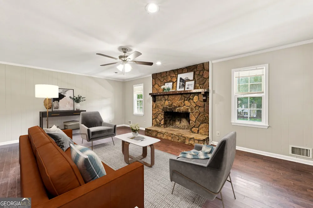 6784 Galts Ferry RD Acworth, GA 30102