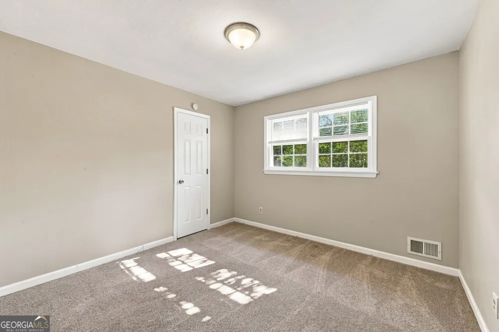 6784 Galts Ferry RD Acworth, GA 30102