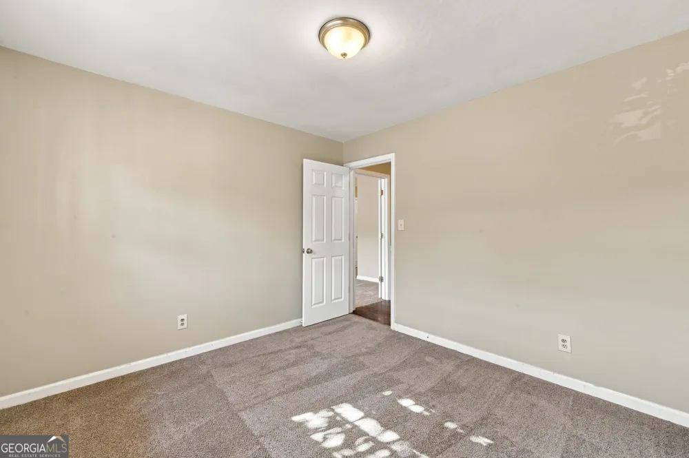 6784 Galts Ferry RD Acworth, GA 30102