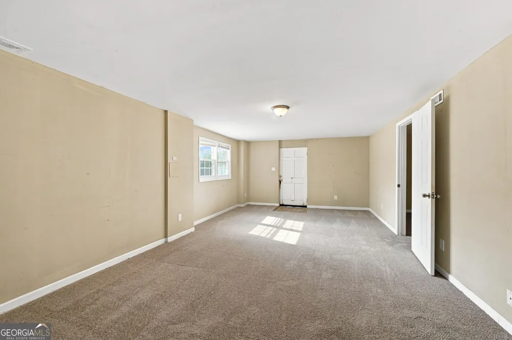 6784 Galts Ferry RD Acworth, GA 30102