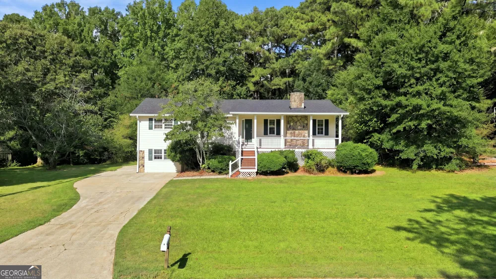 6784 Galts Ferry RD Acworth, GA 30102
