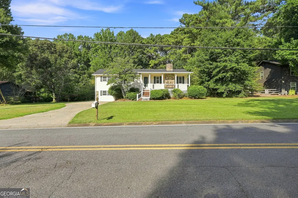 6784 Galts Ferry RD Acworth, GA 30102