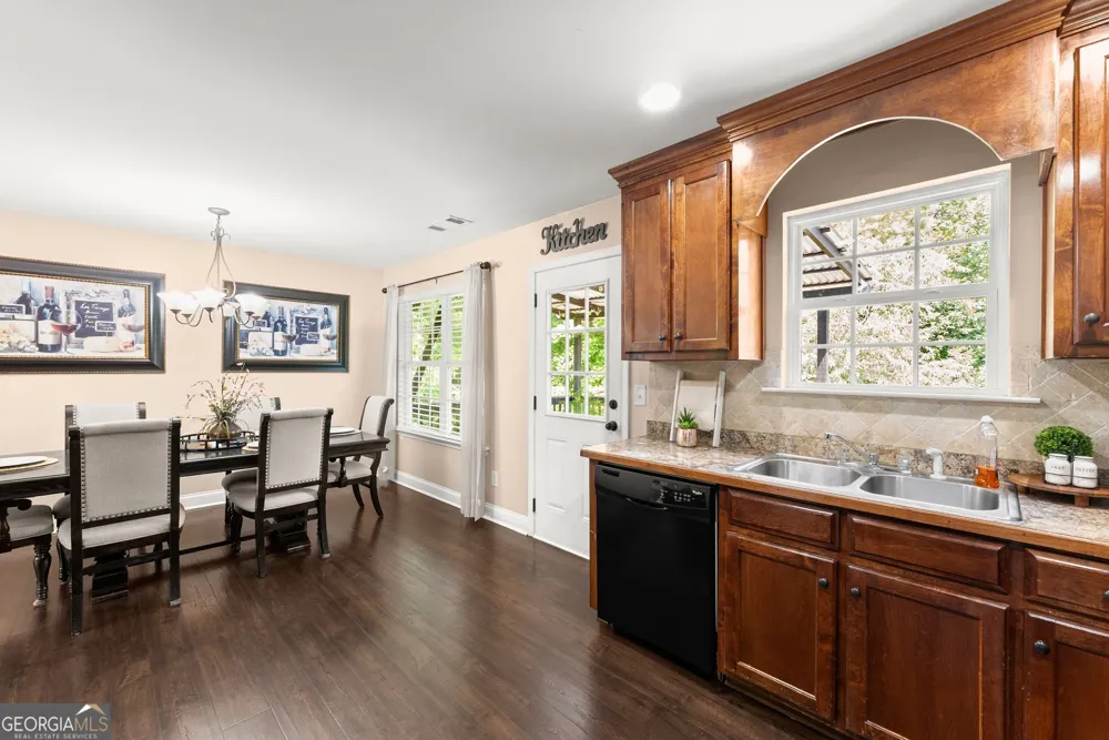 2786 Summer Creek DR Gainesville, GA 30507