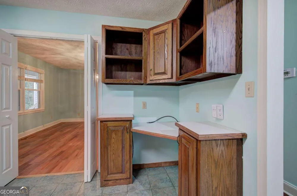 65 Gaddis RD NW Cartersville, GA 30120