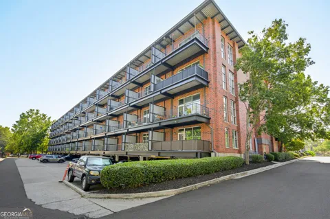5200 Peachtree RD