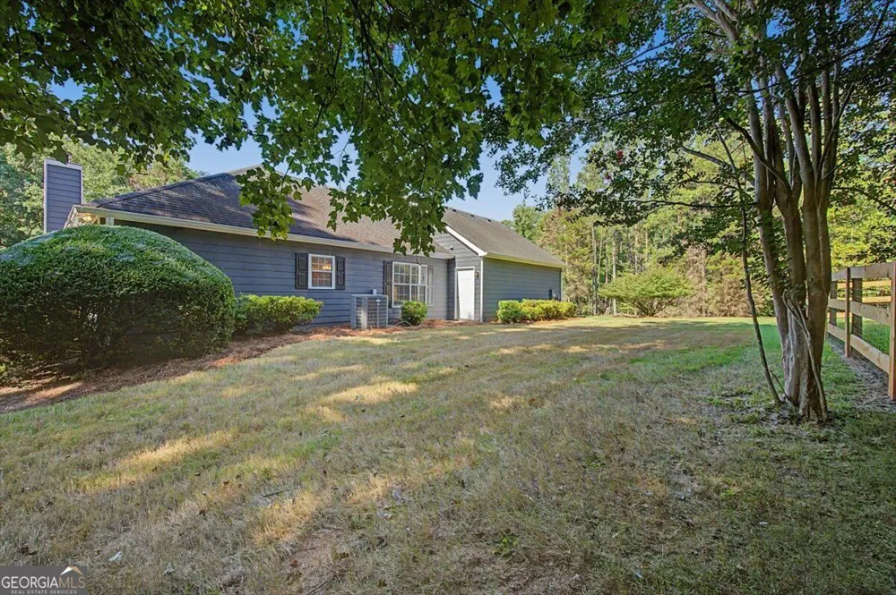333 Allatoona Shores DR Canton, GA 30114