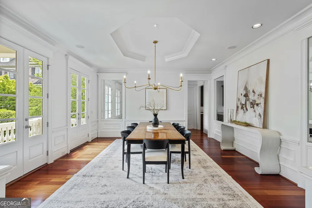 2000 Lancaster SQ Roswell, GA 30076