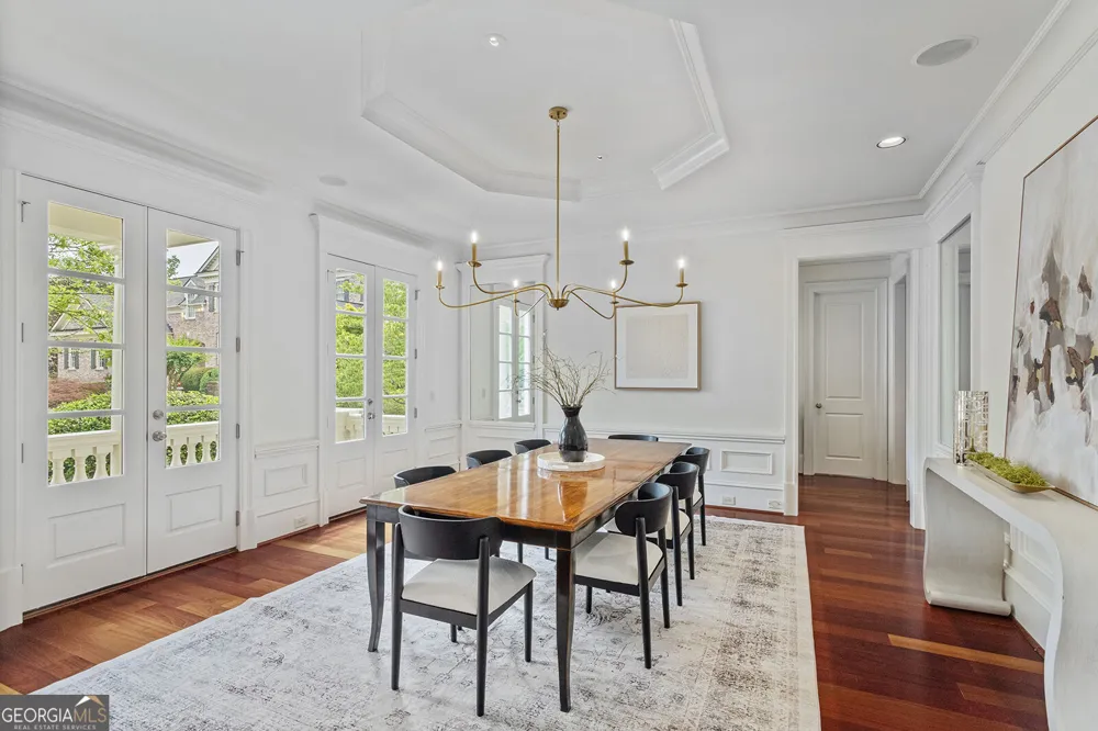 2000 Lancaster SQ Roswell, GA 30076