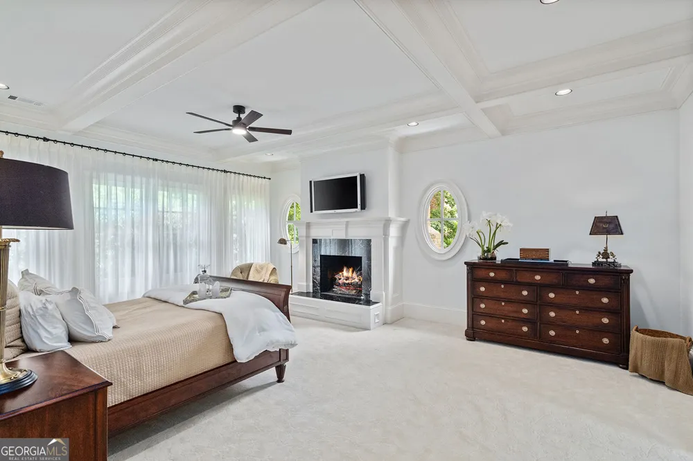 2000 Lancaster SQ Roswell, GA 30076