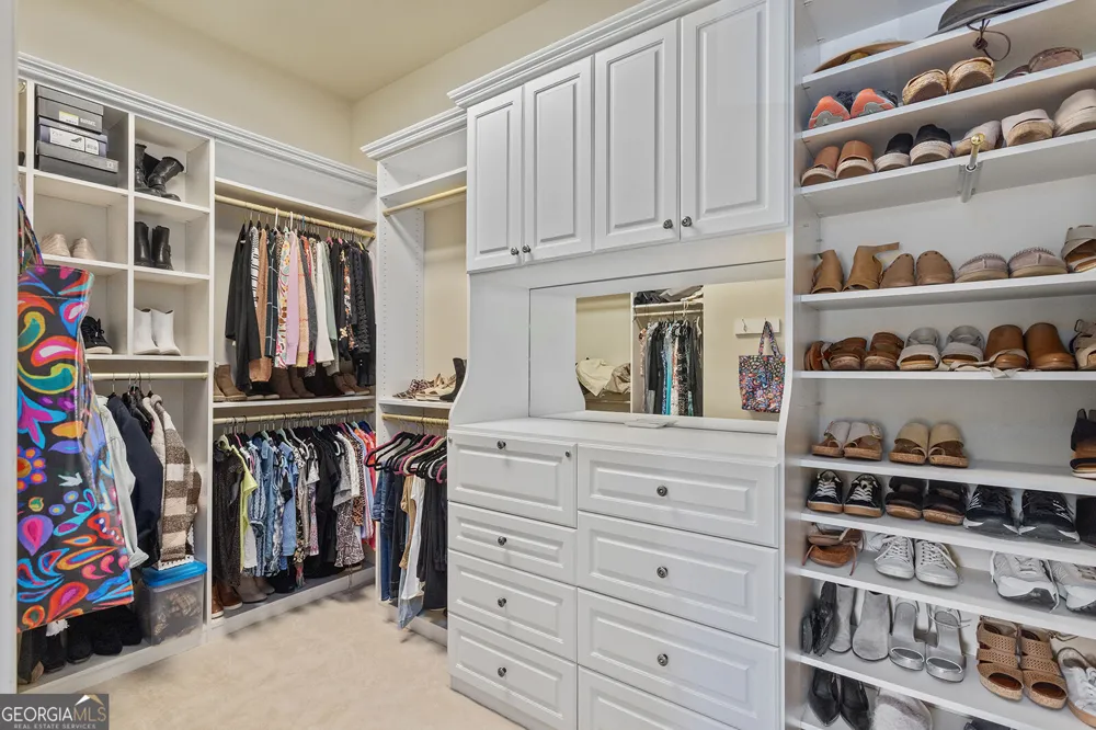 2000 Lancaster SQ Roswell, GA 30076
