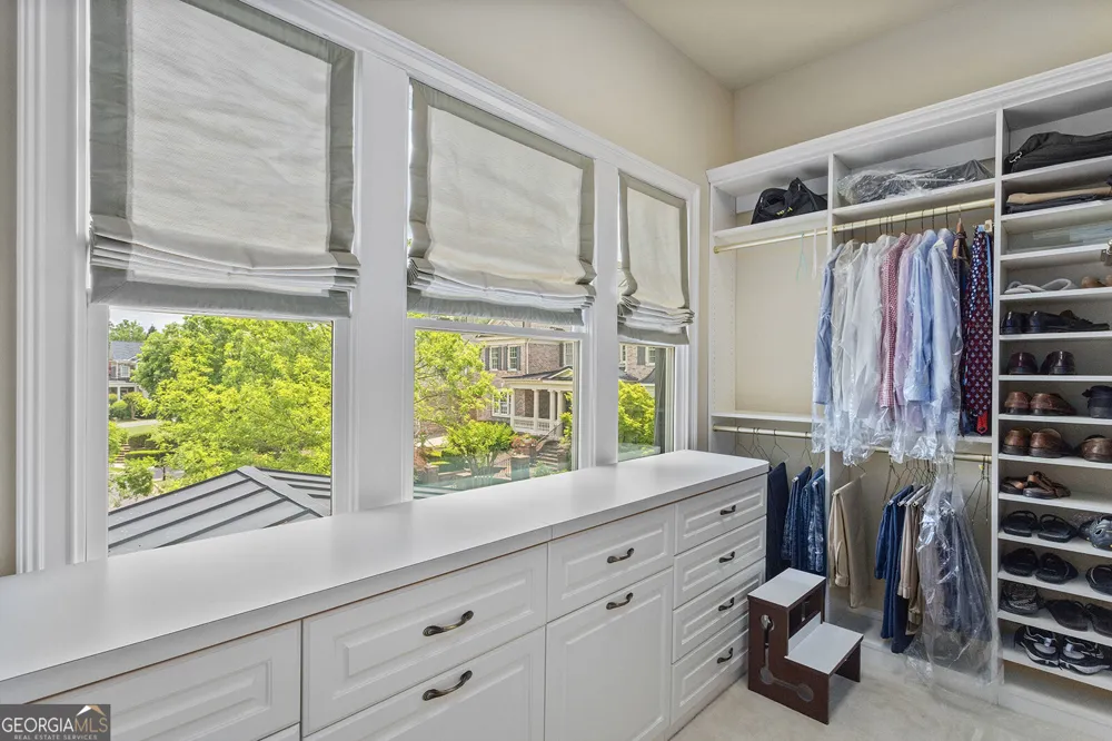 2000 Lancaster SQ Roswell, GA 30076