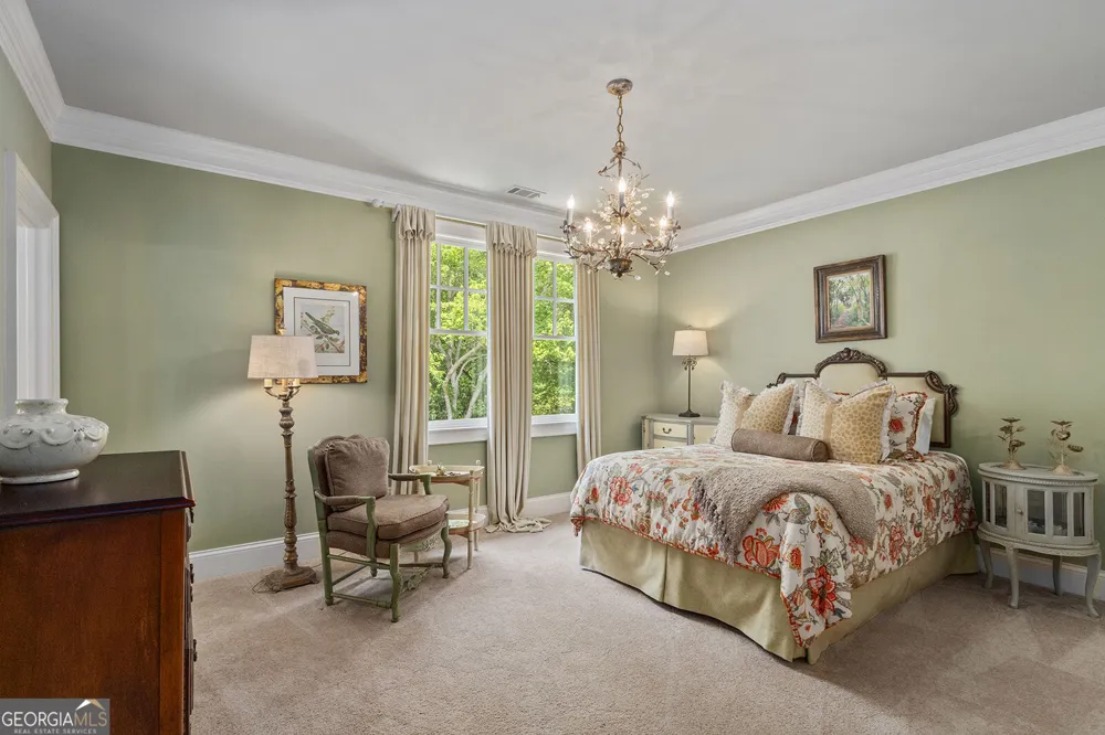 2000 Lancaster SQ Roswell, GA 30076