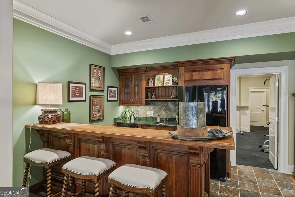 2000 Lancaster SQ Roswell, GA 30076