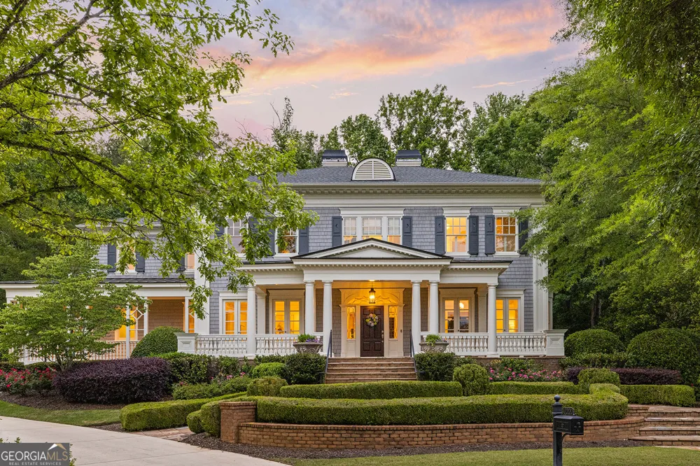 2000 Lancaster SQ Roswell, GA 30076