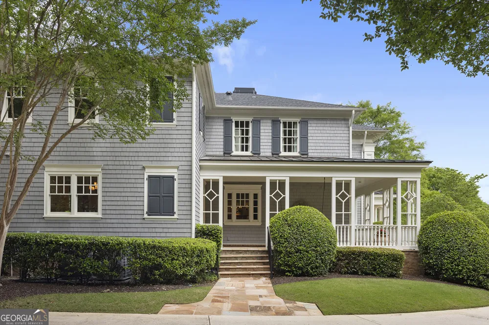 2000 Lancaster SQ Roswell, GA 30076