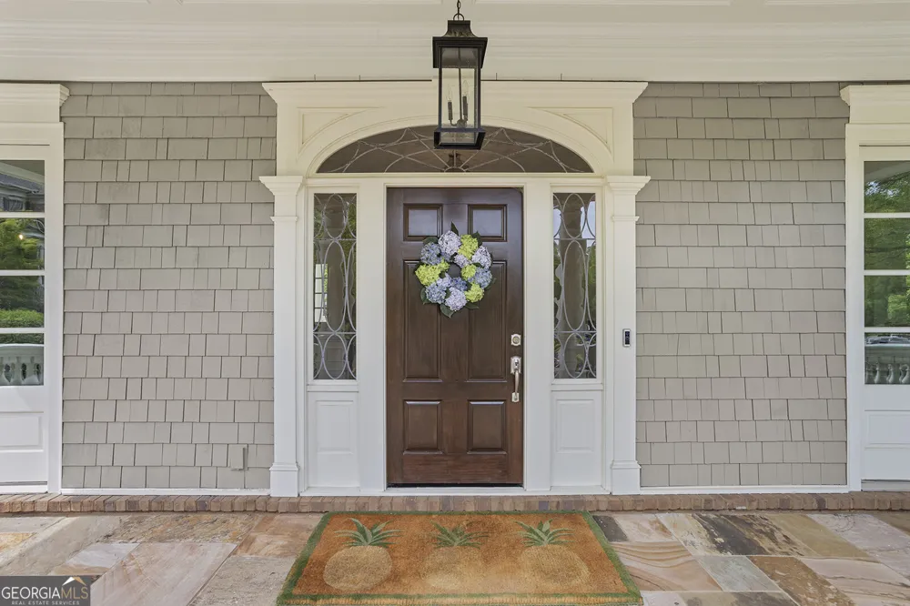 2000 Lancaster SQ Roswell, GA 30076