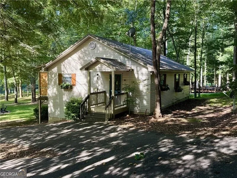 22 Noel LN Ellijay, GA 30540