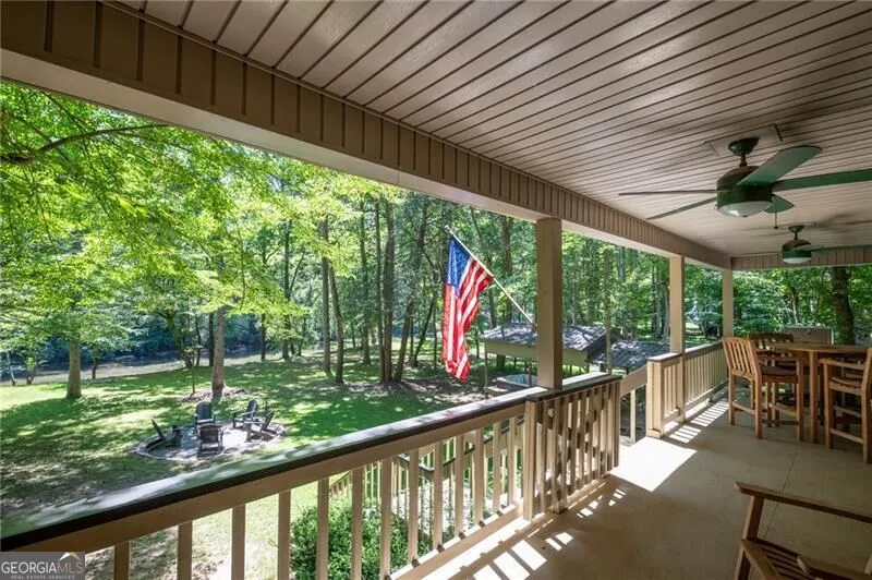 22 Noel LN Ellijay, GA 30540