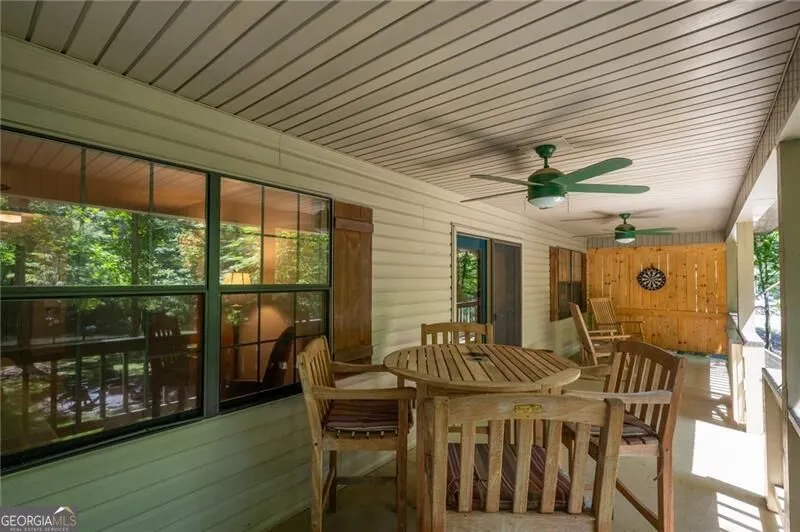 22 Noel LN Ellijay, GA 30540