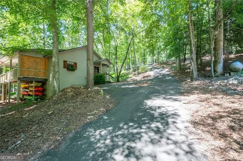 22 Noel LN Ellijay, GA 30540
