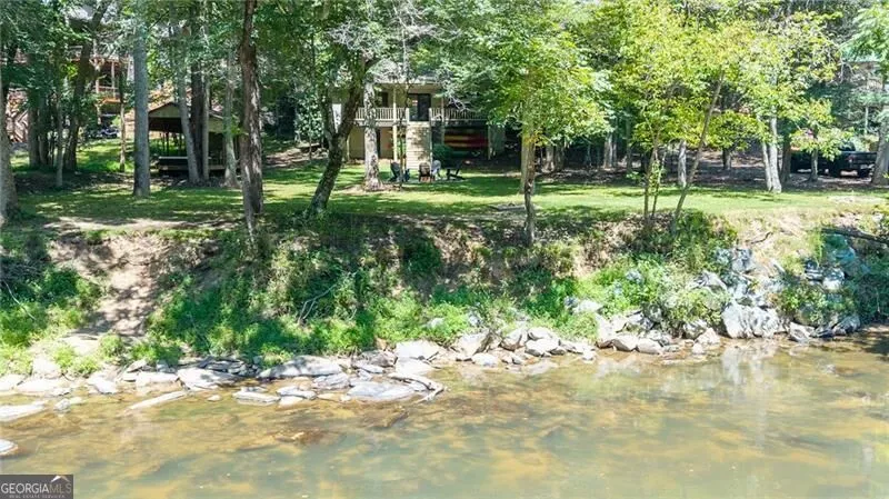 22 Noel LN Ellijay, GA 30540
