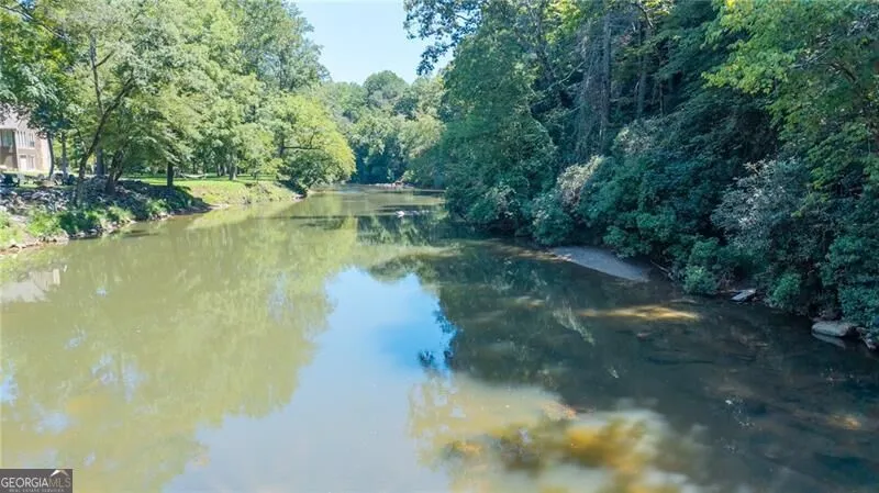 22 Noel LN Ellijay, GA 30540