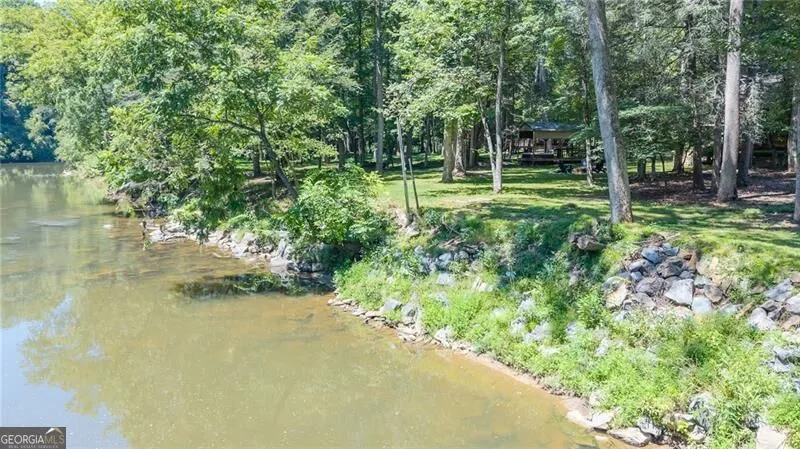 22 Noel LN Ellijay, GA 30540